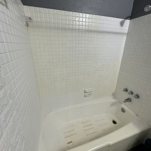 Shower and Bathtub Repair