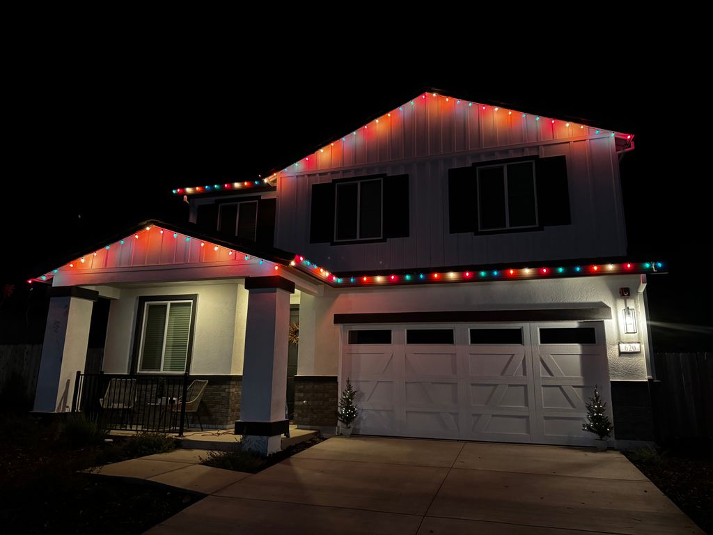 Holiday Lighting Installation and Removal