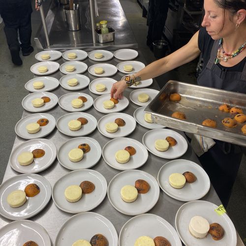 Plating dessert