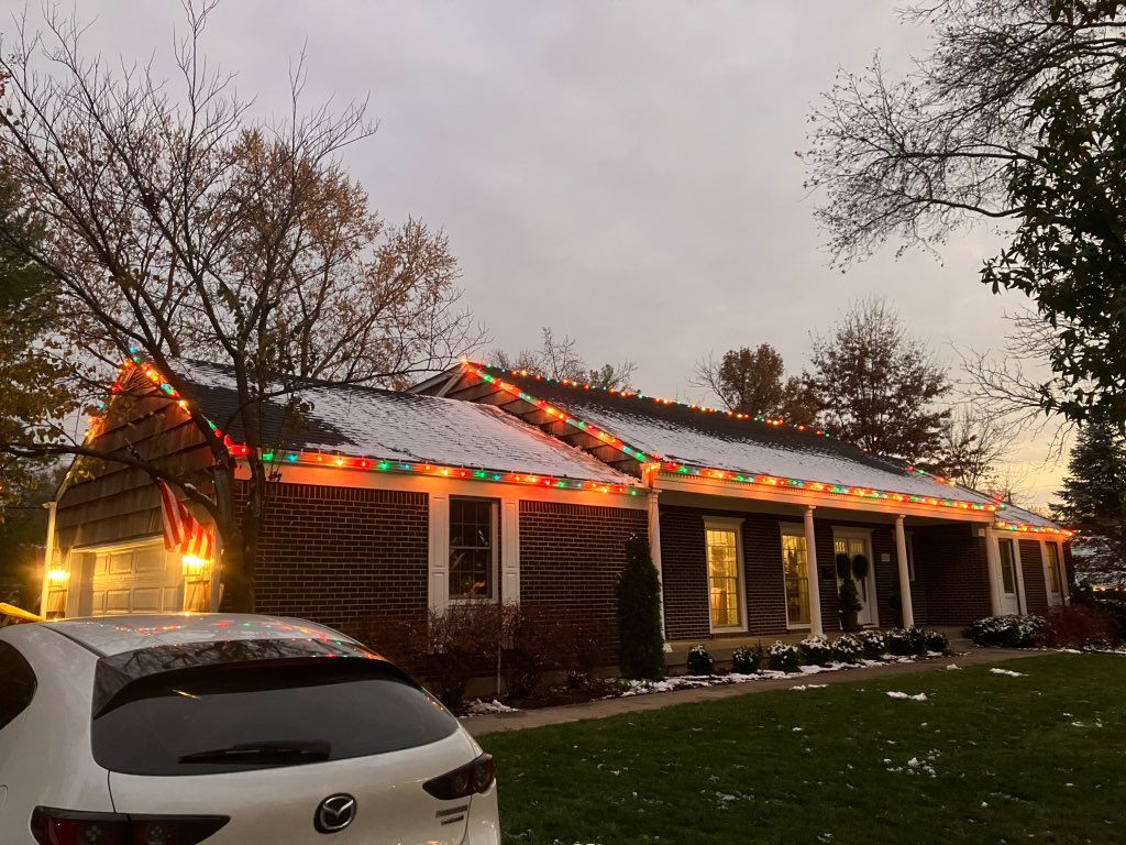 Custom alternating light hanging per client reques