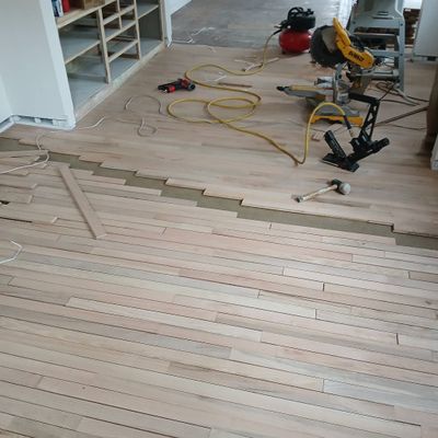 Avatar for Floor installation and repair