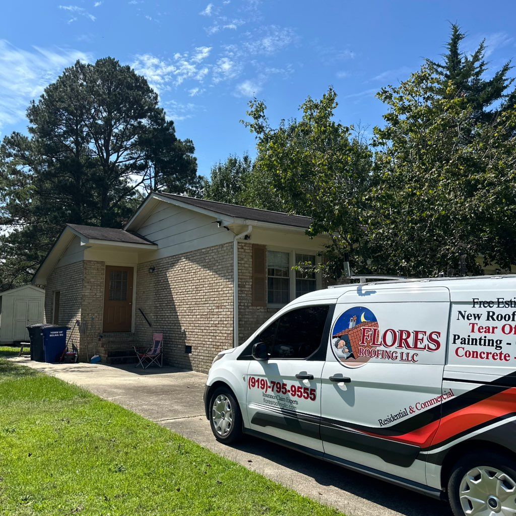 Flores Roofing LLC