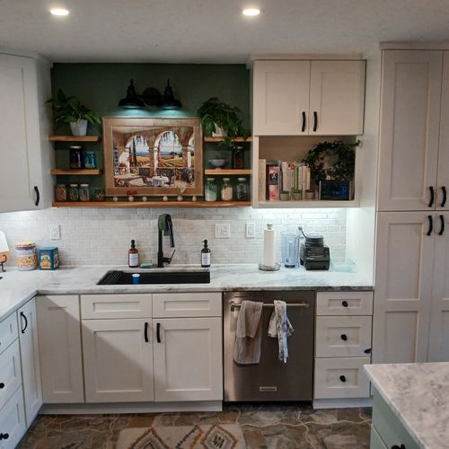 Kitchen Remodel w/custom live edge shelving