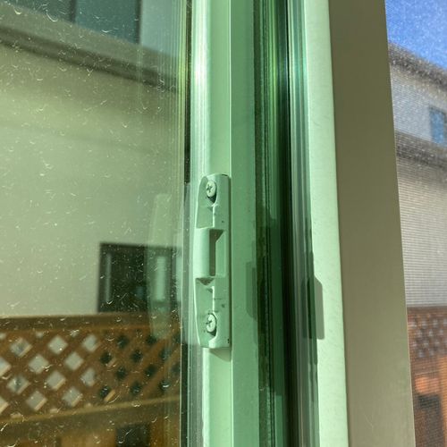 Problems with the window mechanism have been fixed