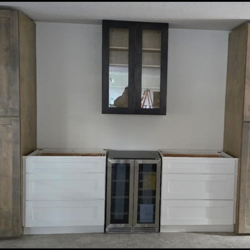 Desing, Construction and Installation of Cabinets.