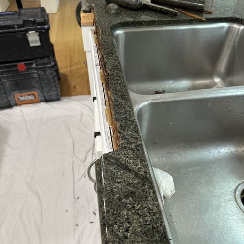 Countertop Repair or Maintenance