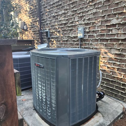 Trane heat pump installation.