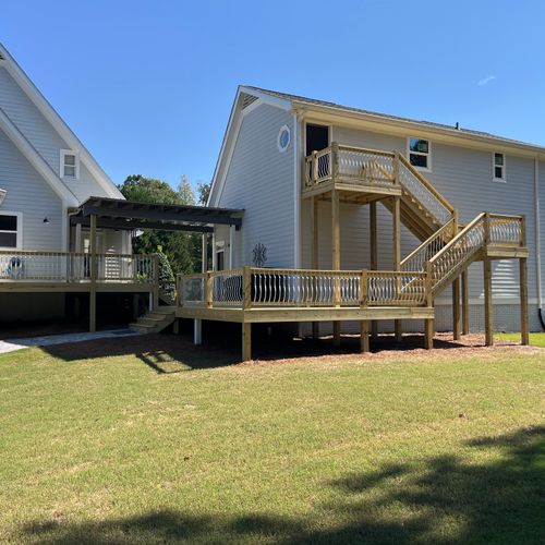 Apartment conversion over garage with new deck & s