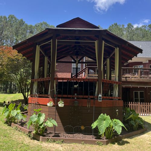 Deep overhang covered deck