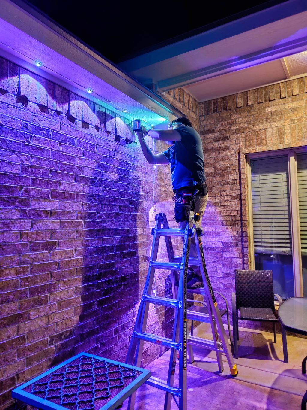 Permanent lighting installation 