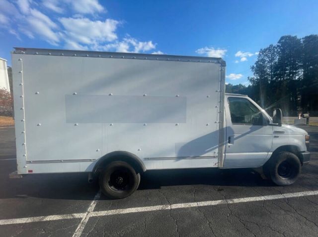 12ft Box Truck