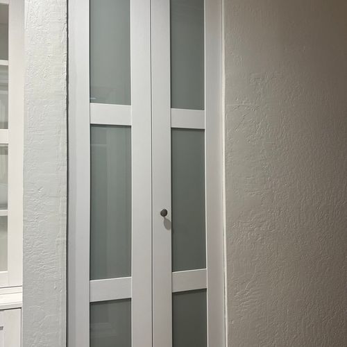 Door installation 