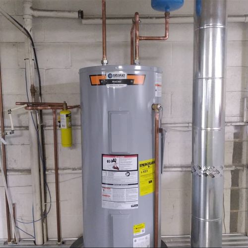 State commercial hot water tank install