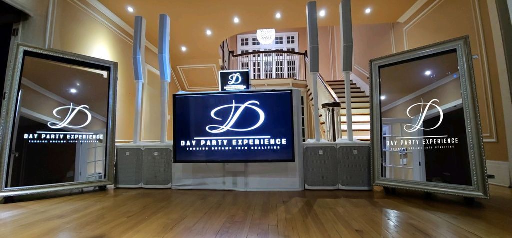 DJ Facades & Photobooths Smart Tech