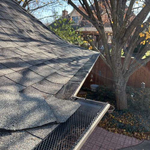 Gutter Cleaning and Maintenance