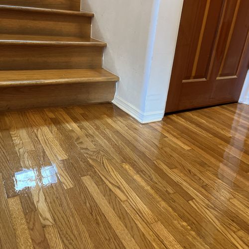 Hardwood Floor Refinishing