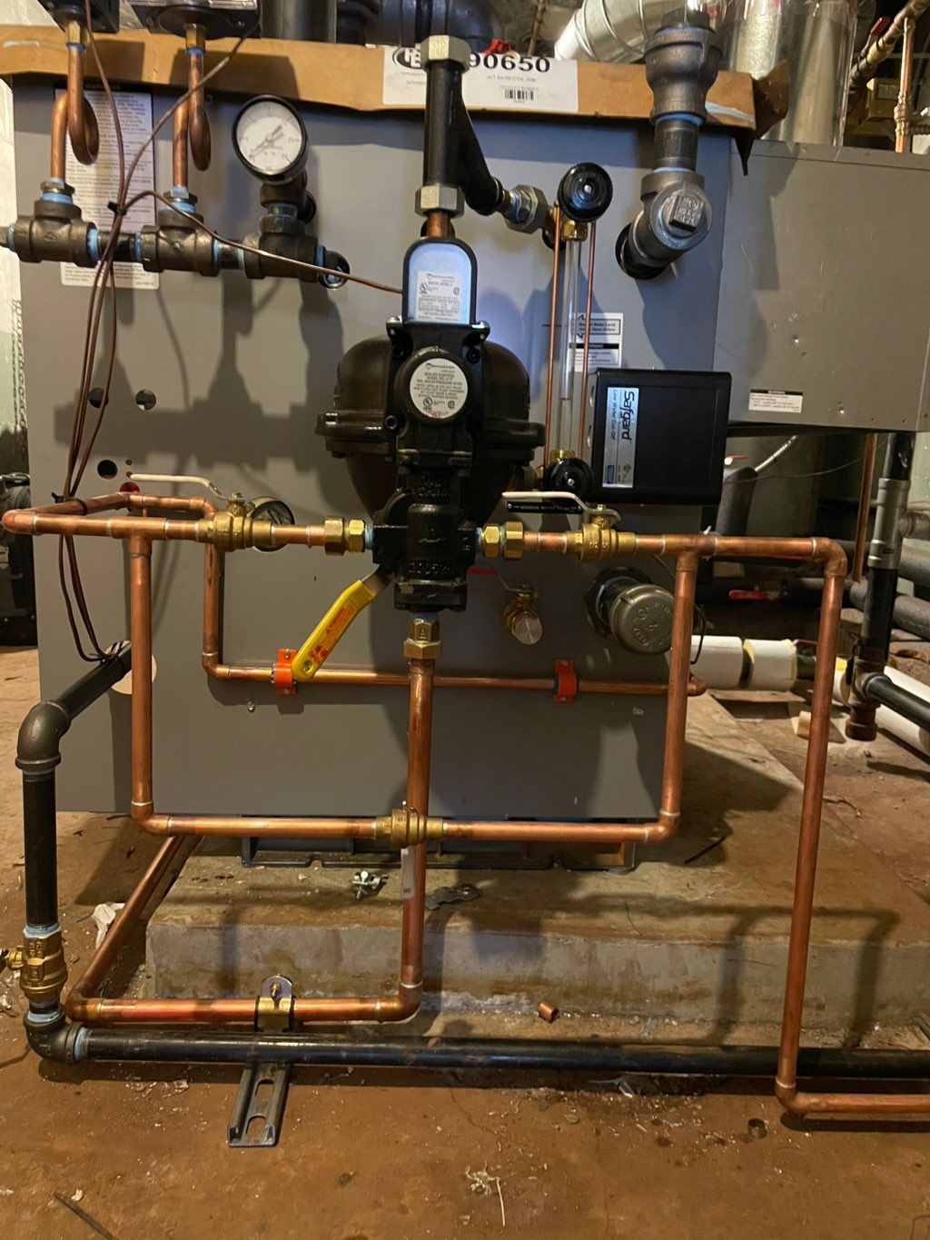 This is a steam boiler feeder. 