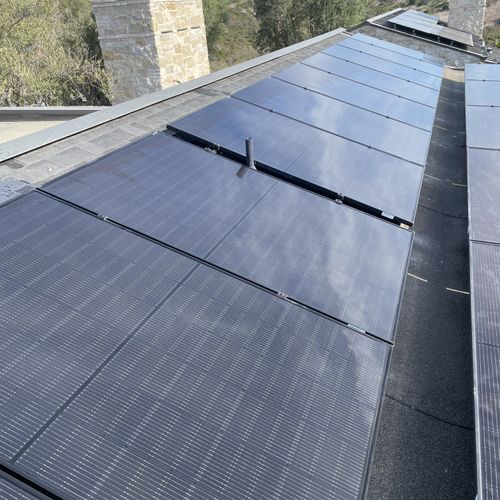 Corona Del Mar - Solar Panels Cleaning