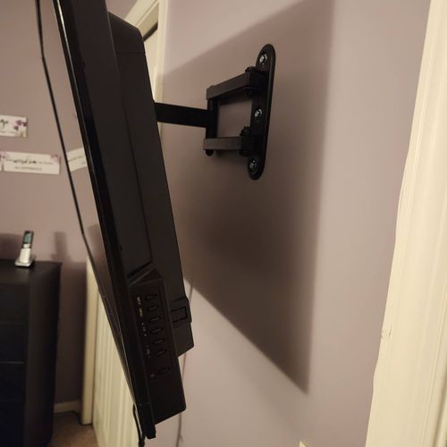 wall mount  TV