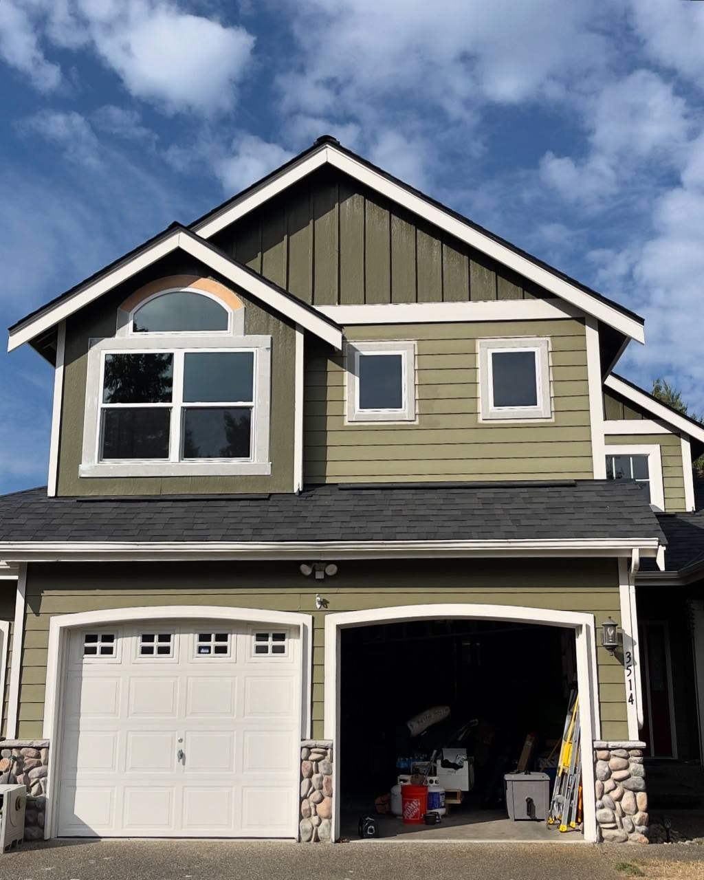 In these photos, my job was to replace the windows