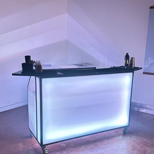 Portable Bar Rentals: LED Bar (customizable)