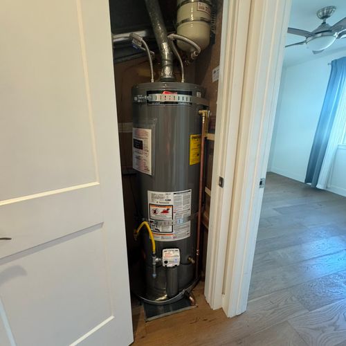 Replaced water heater 40 US gallons and expansion 