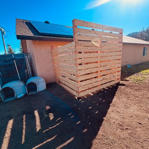 Fernando did a fence for me
On my back yard. I tol