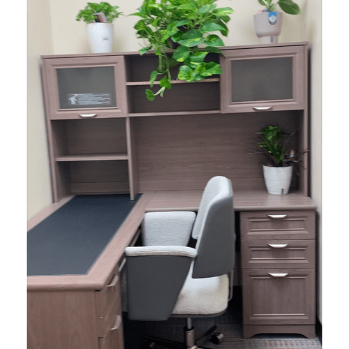 Office desk assembly 