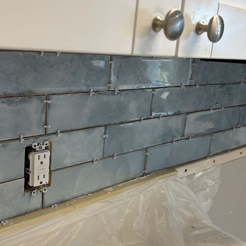 backsplash installation