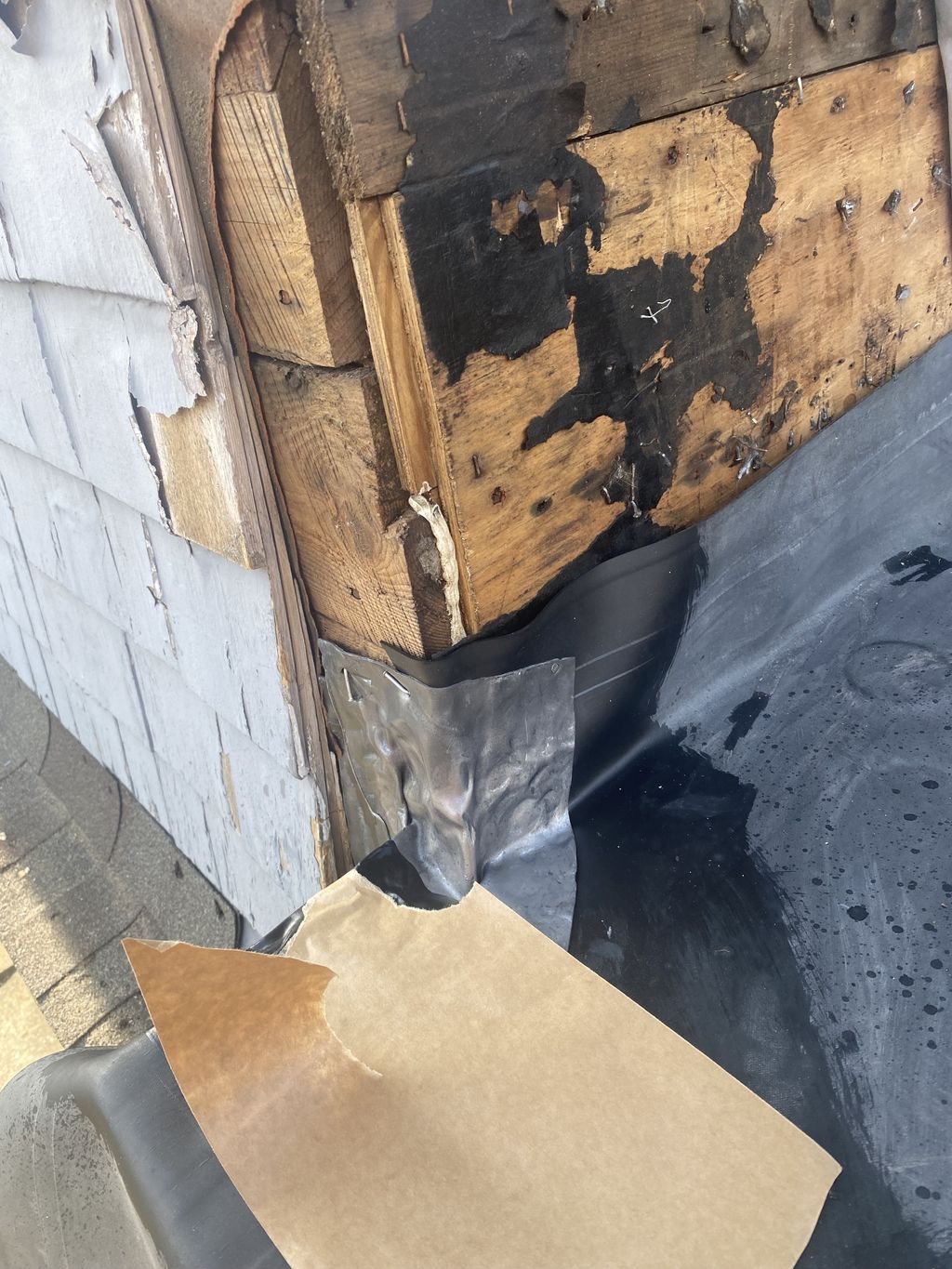 Rubber roof repair with sidewall