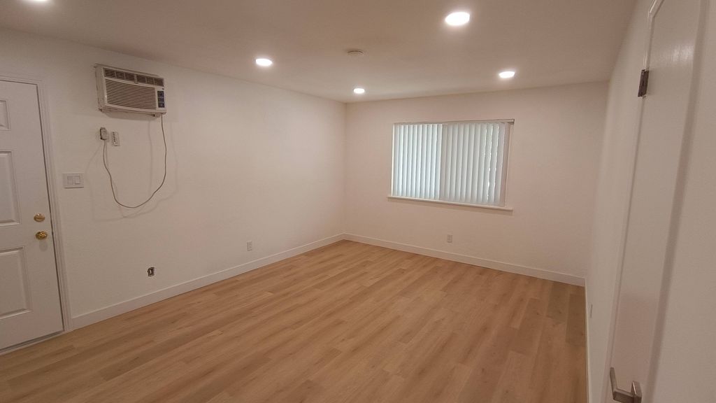 Installation of the floor