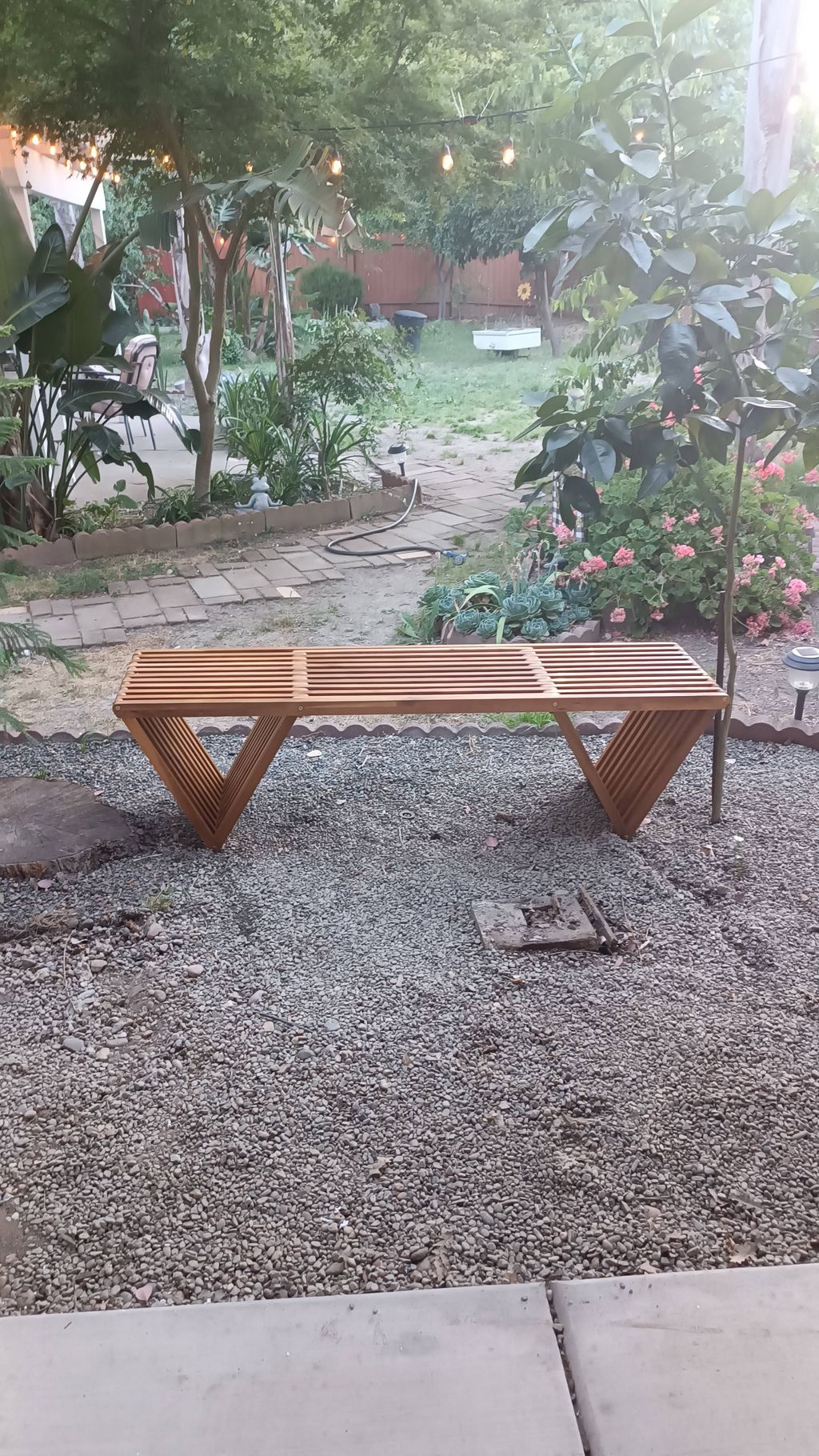 Furniture assembly