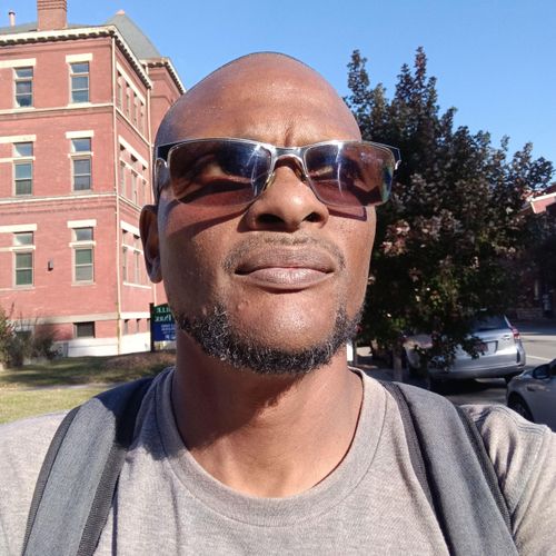 Hands Solo Empire Massaging