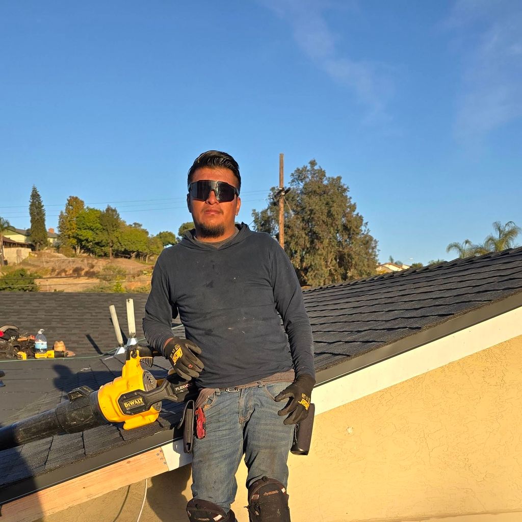 TONTY ROOFER