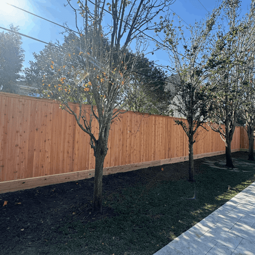 8' Western Red Cedar Fence With Cap Top