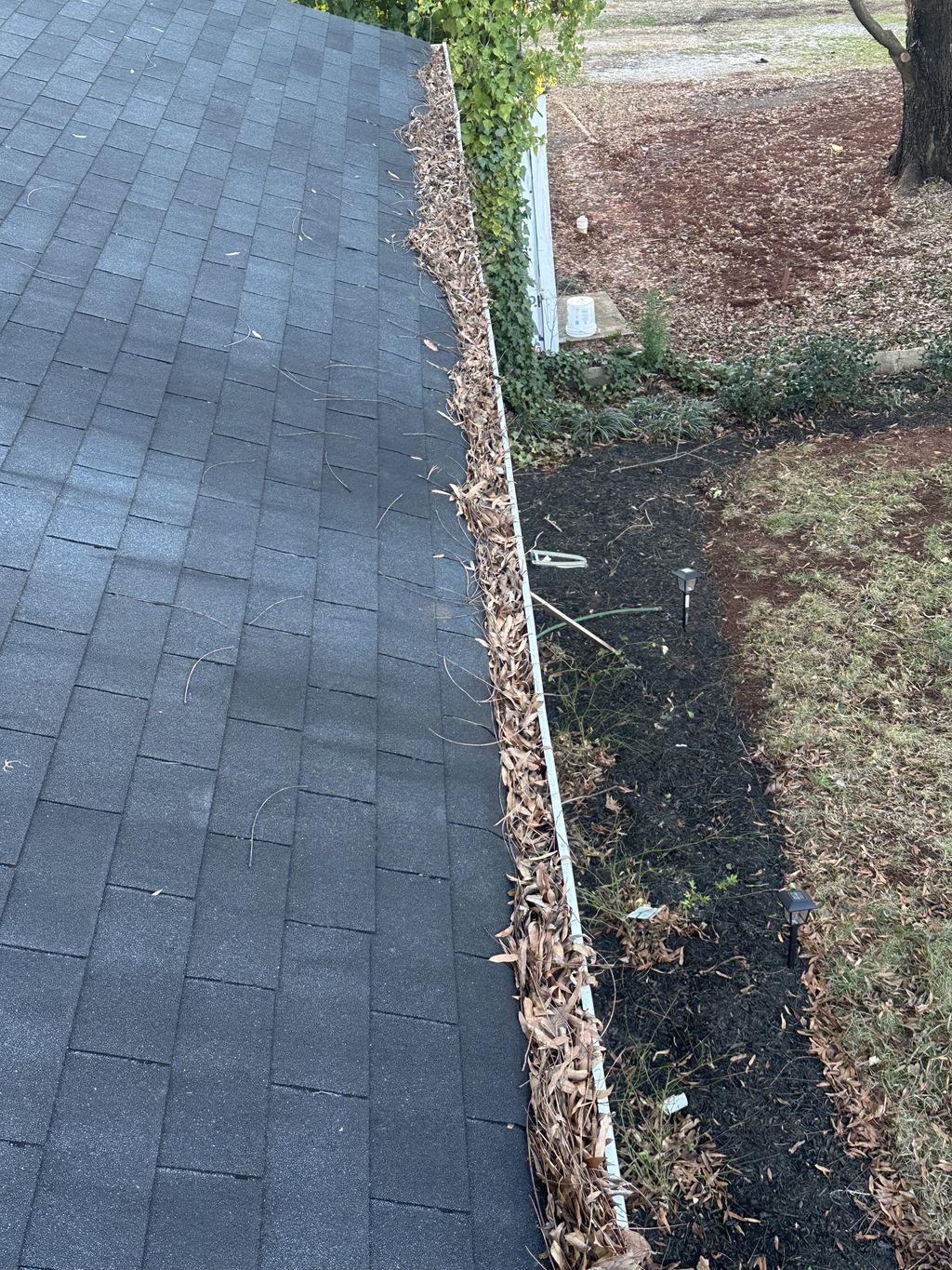 Gutter Cleaning and Maintenance