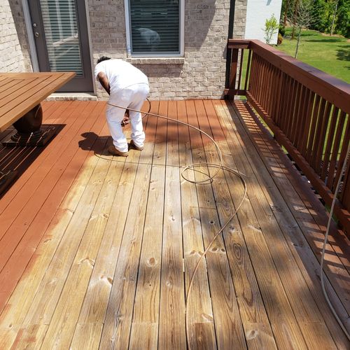 Deck staining before 