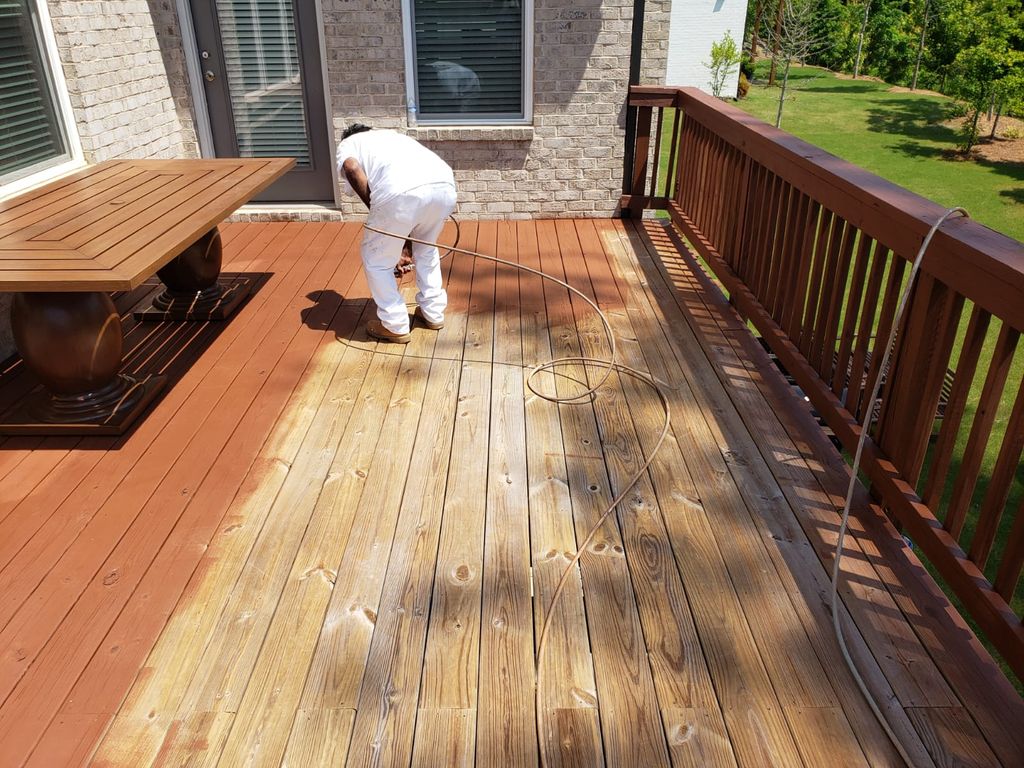 Deck staining before 