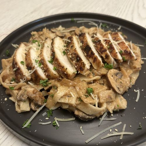 Chicken & Mushroom Alfredo