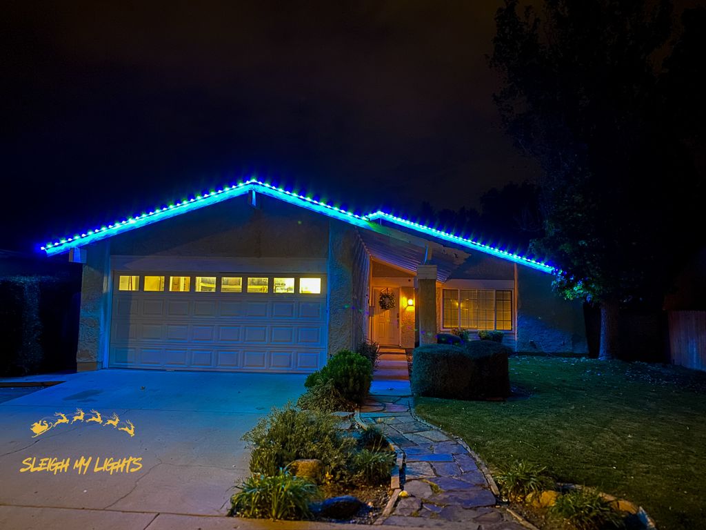 Holiday Lighting Installation and Removal