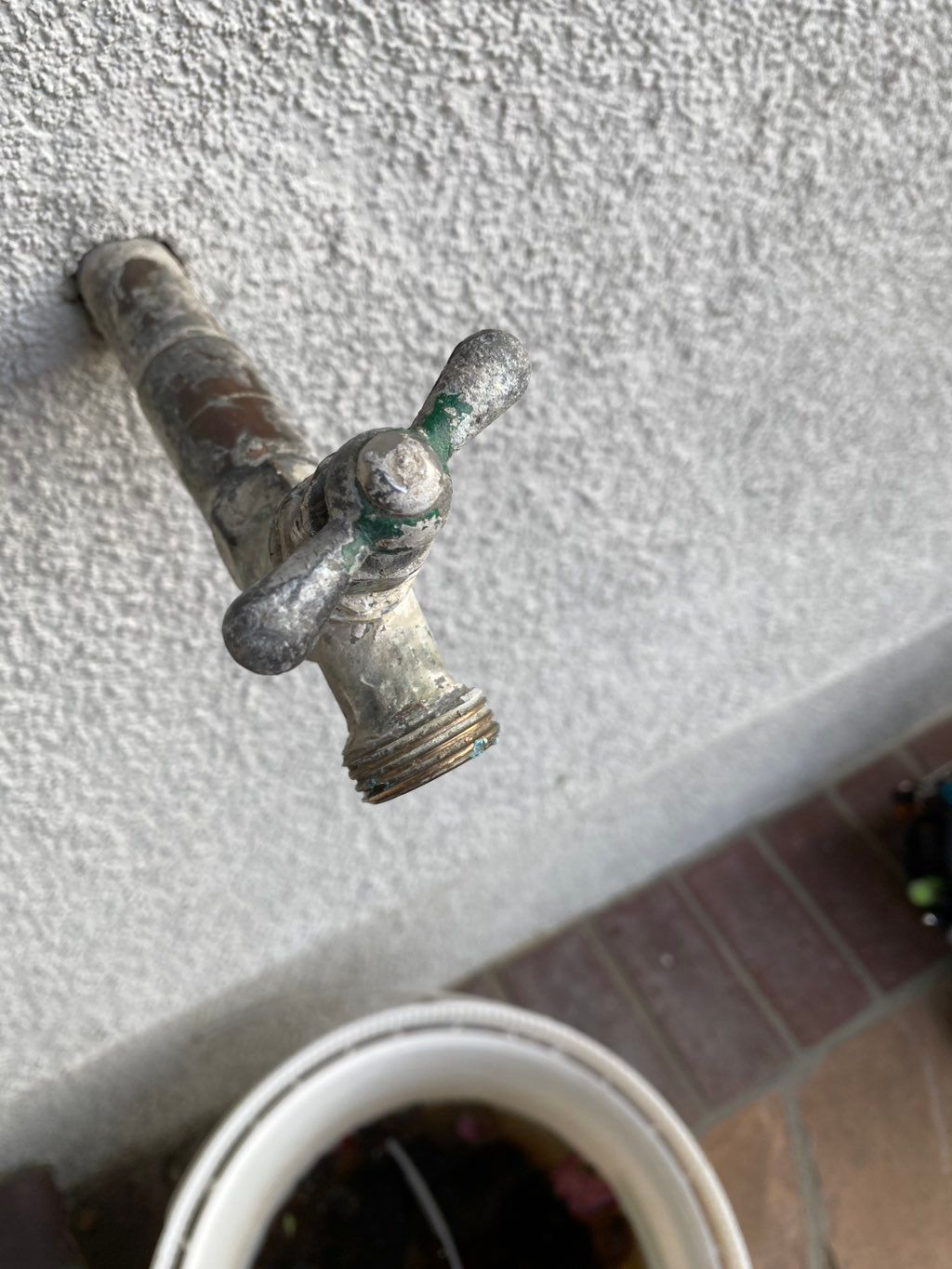 Client wanted old faucet bib changed out.
