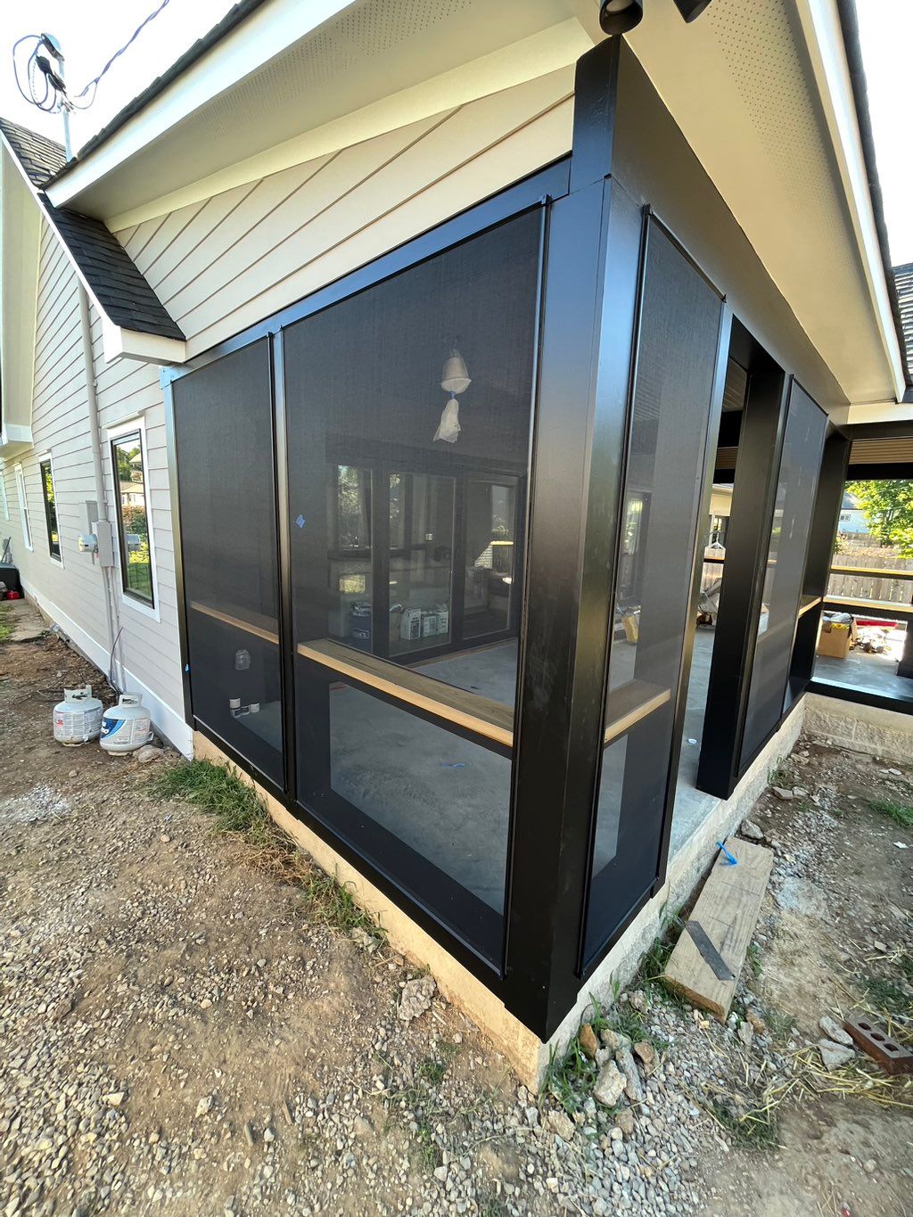 Custom screen system