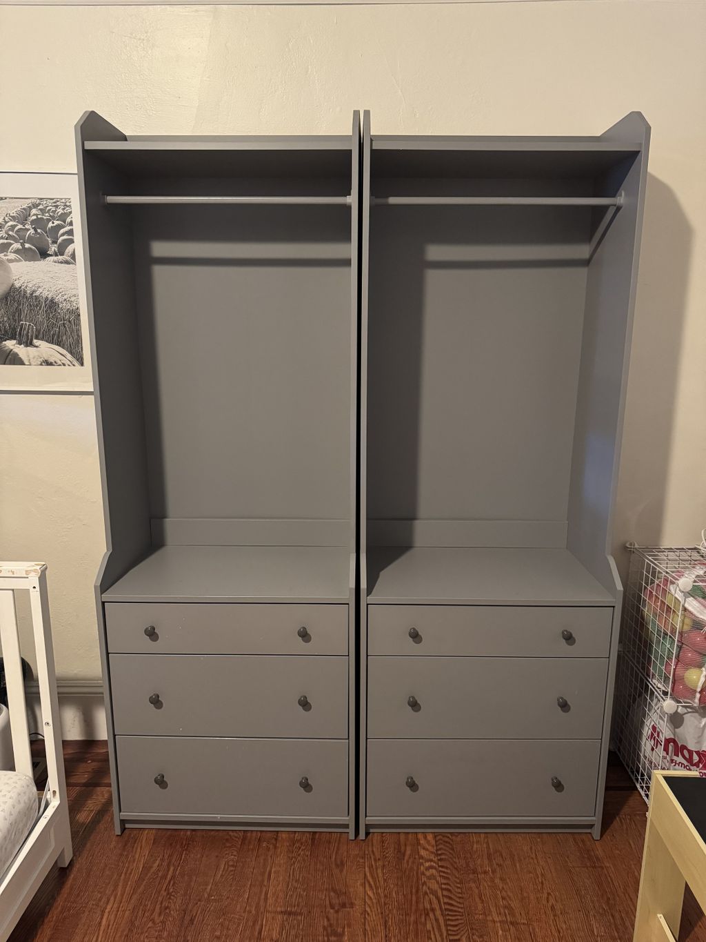 Dual Closet-Drawer set