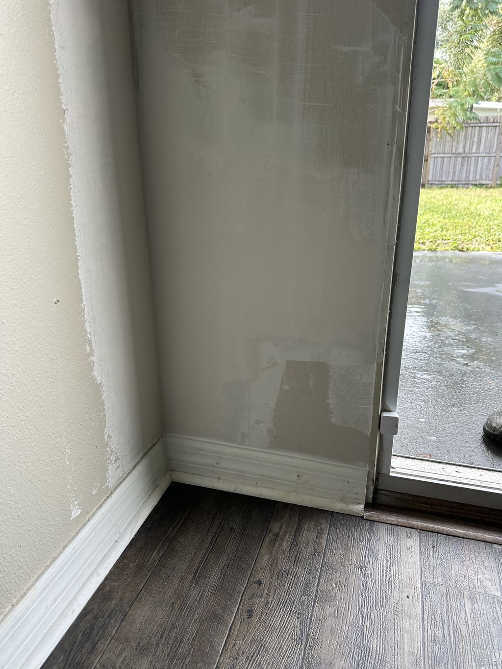 Repairing drywall, matching texture and paint