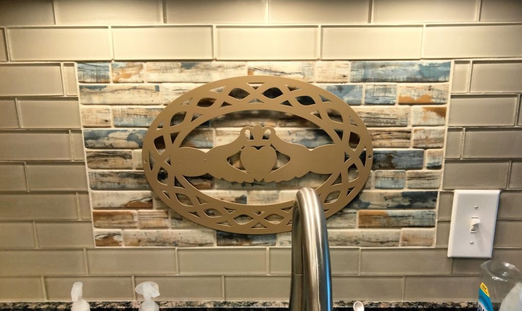 Custom mhot plate to match backsplash.