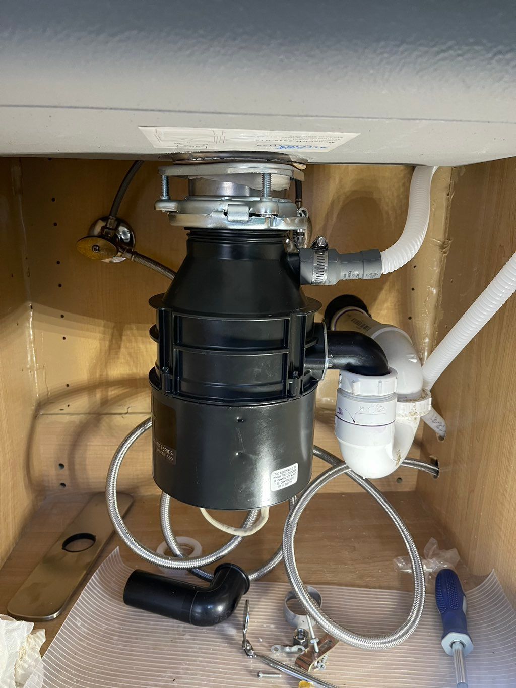 Garbage disposal install