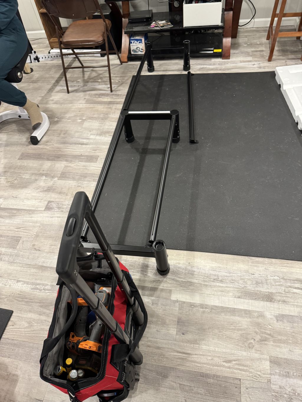 Fitness Equipment Assembly