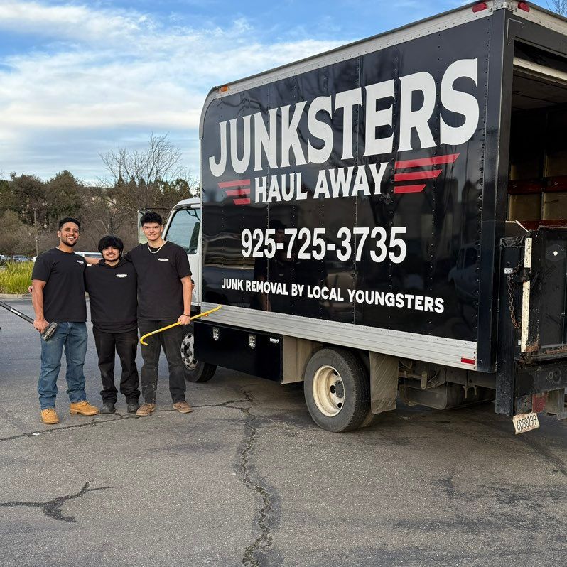 Junksters Haul Away - By Local Youngsters!