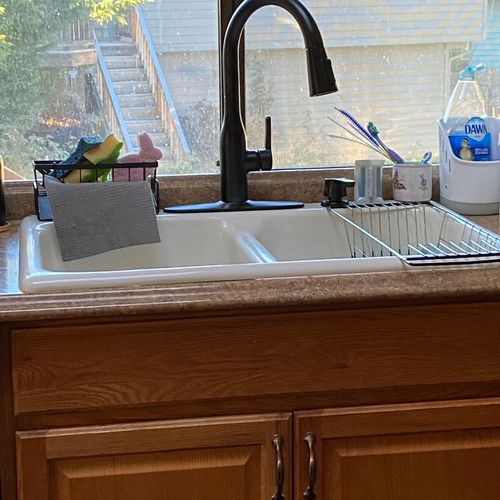 Installed new kitchen faucet quickly and efficient