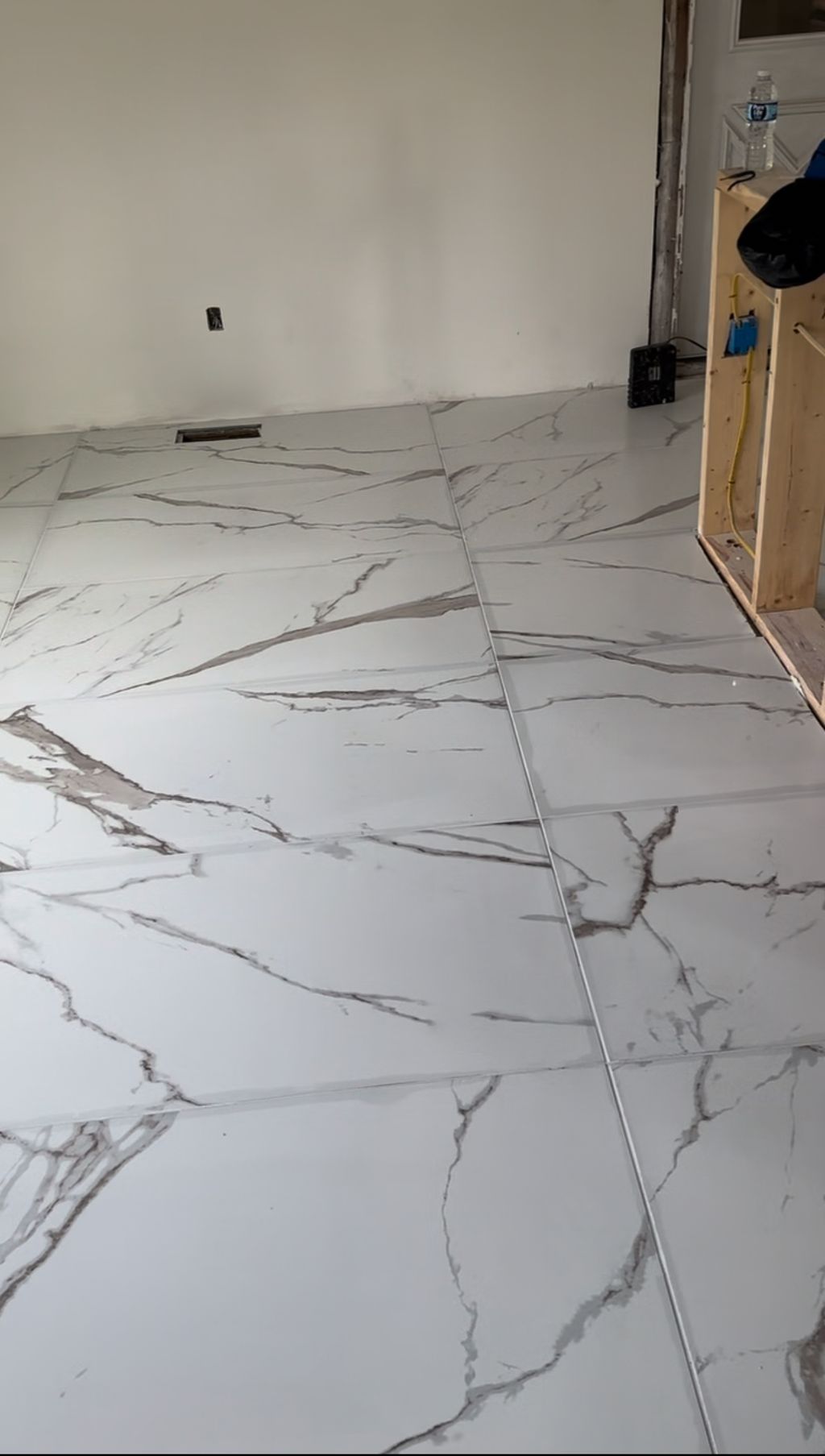 Beautifully laid out marble flooring. 